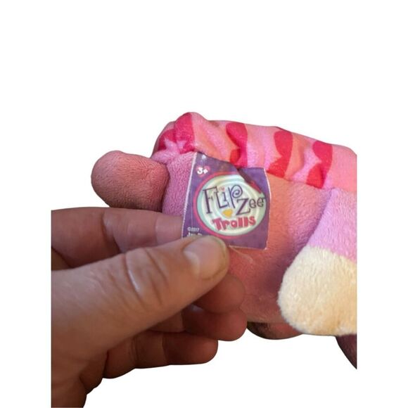 Flip Zee Trolls Multicolor 2 in 1 Reversible Flower Power Plush Doll - Picture 4 of 16